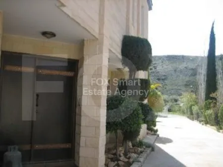 Bungalow for sale
