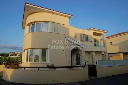 Bungalow for sale