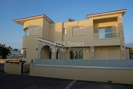 Bungalow for sale