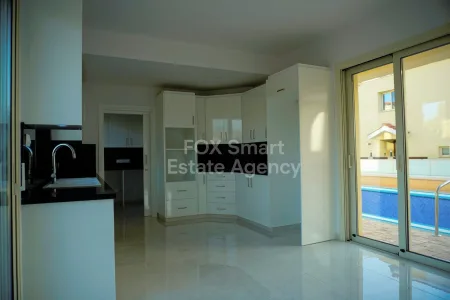 Bungalow for sale
