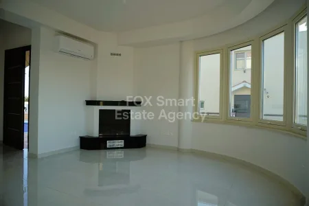 Bungalow for sale