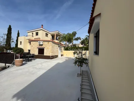 Bungalow for sale