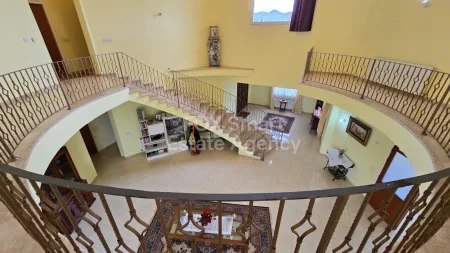 Bungalow for sale
