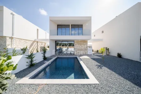 Bungalow for sale