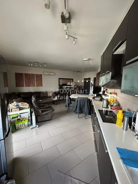 Flat for rent