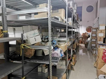 Retail for rent