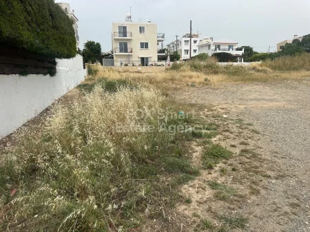 Жилой участок на продажу