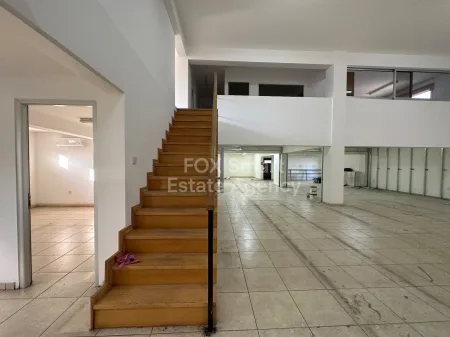 Κτίριο προς ενοικίαση