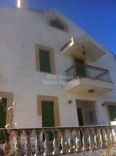 Bungalow for sale
