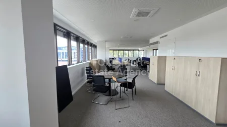 Büro zur Miete