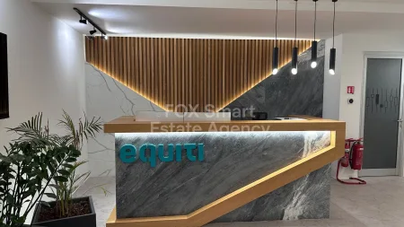 Γραφείο προς ενοικίαση