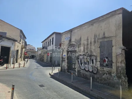 Vente au détail à vendre