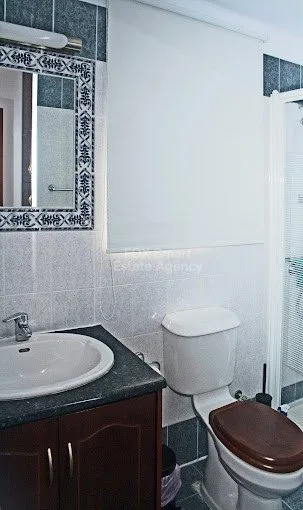 Μπανγκαλόου προς πώληση