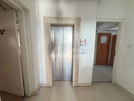 Edificio in vendita