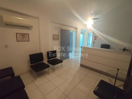 Γραφείο προς ενοικίαση