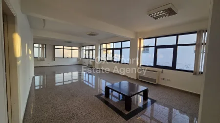 Büro zur Miete