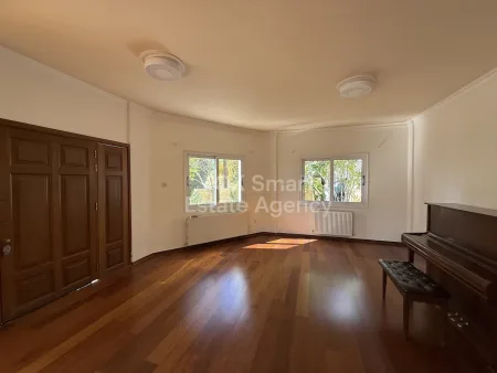 Detached House for rent