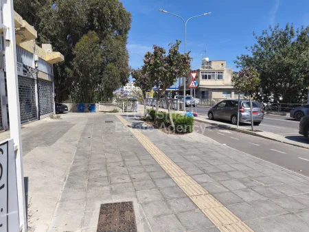 קרקע למגורים למכירה