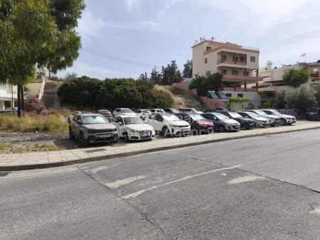 קרקע למגורים למכירה
