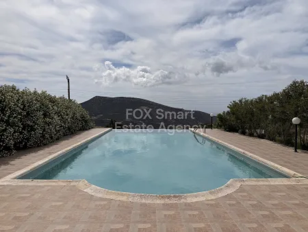 Bungalow for sale