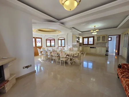 Bungalow in vendita