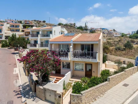 Bungalow for sale
