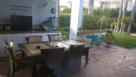 Bungalow for sale
