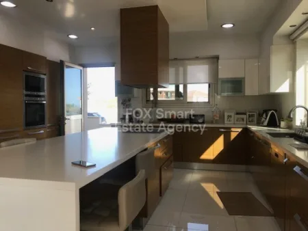 Bungalow for sale