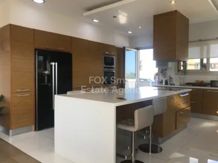 Bungalow for sale