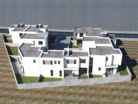 Casa indipendente in vendita