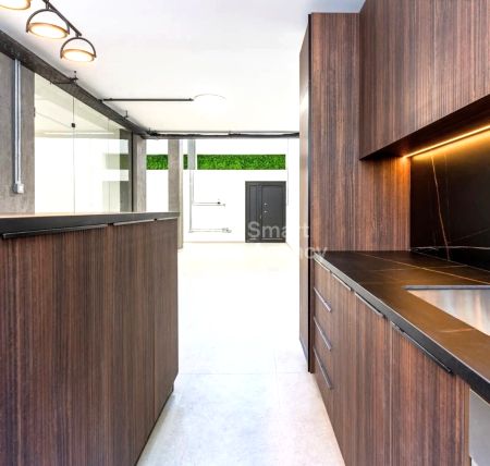 Γραφείο προς ενοικίαση