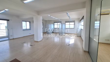 Thumbnail 1 Commercial Property In Affitto Engomi