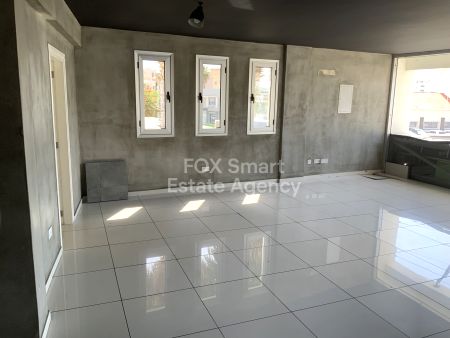 Γραφείο προς ενοικίαση