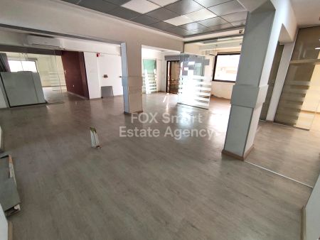 Γραφείο προς ενοικίαση