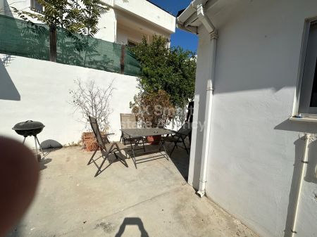 Γραφείο προς ενοικίαση