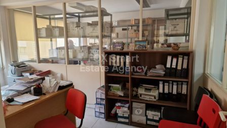 Γραφείο προς ενοικίαση