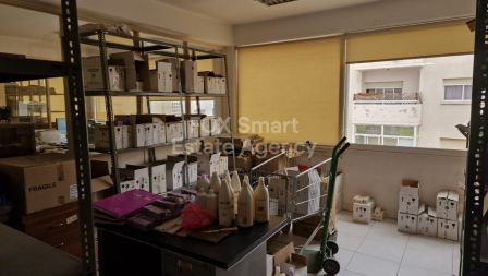 Γραφείο προς ενοικίαση