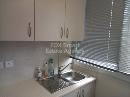 Γραφείο προς ενοικίαση