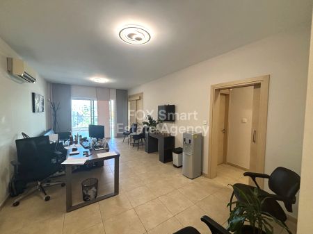 Thumbnail 1 Commercial Property In Affitto Cipro
