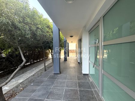 Thumbnail 2 Gewerbeimmobilie Zur Miete Limassol