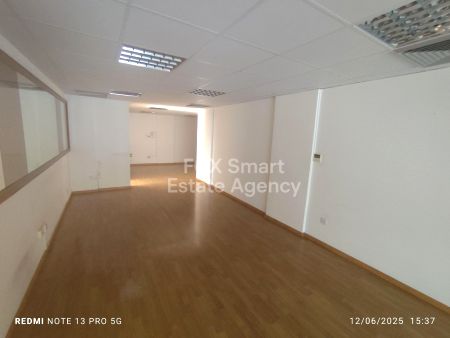 Γραφείο προς ενοικίαση