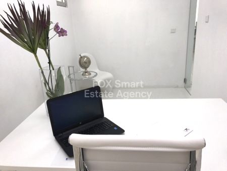 Γραφείο προς ενοικίαση