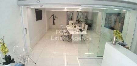 Γραφείο προς ενοικίαση