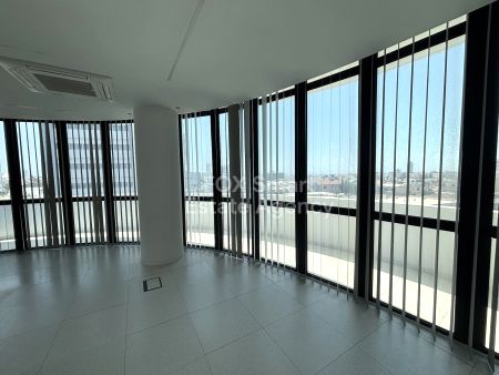 Γραφείο προς ενοικίαση