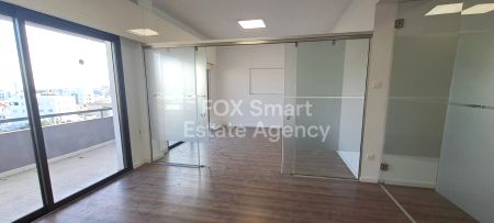 Thumbnail 2 Commercial Property In Affitto Limassol