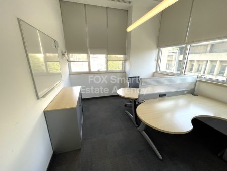 Γραφείο προς ενοικίαση