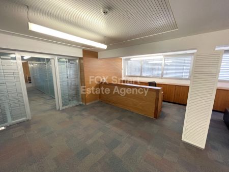 Γραφείο προς ενοικίαση