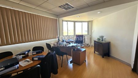Thumbnail 2 Propiedad Comercial En Alquiler Nicosia
