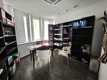 Thumbnail 3 Propiedad Comercial En Alquiler Chipre