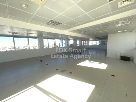 Γραφείο προς ενοικίαση